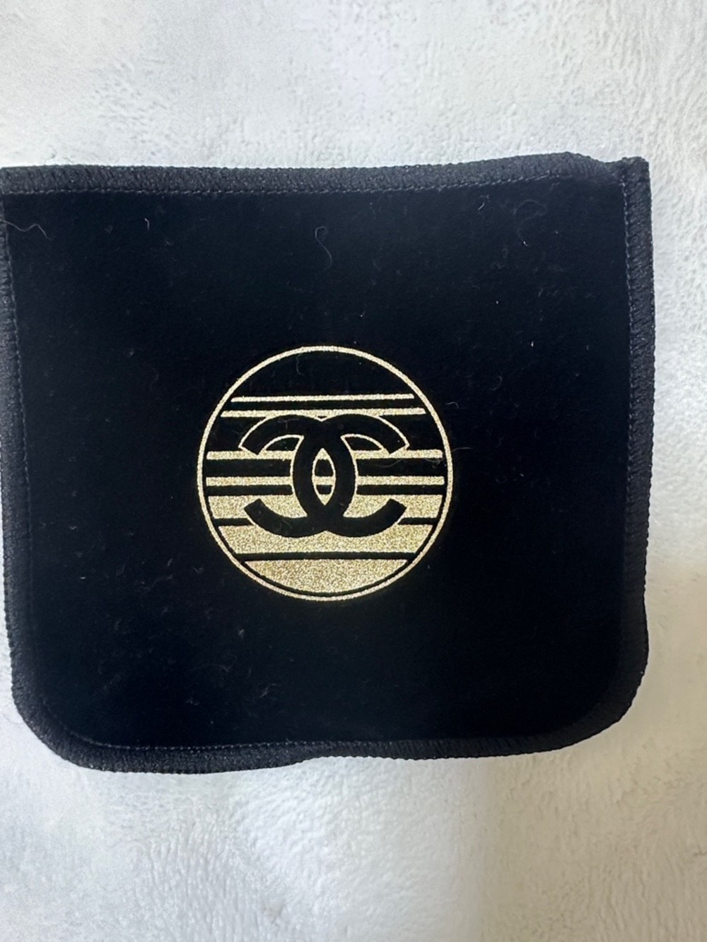 Limited Edition Chanel Les Beiges Healthy Glow Powder - Picture 5 of 6